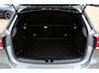 Mercedes-Benz A-klasse 200 Premium Plus / Trekhaak / Panoramadak / Camera / Keyless / 18'' / Leder / CarPlay / Stoelverwarming / Dodehoek / DAB / Cruise Control