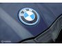 BMW i5 eDrive40 M Sport Edition 84 kWh | Pano | 92,4% SOH | ACC | Iconic Glow | Harman Kardon | Luchtvering | Stoelverwarming en ventilatie | Ambient | Tanzanite Blauw | DAB | 360 Camera