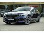 BMW i5 eDrive40 M Sport Edition 84 kWh | Pano | 92,4% SOH | ACC | Iconic Glow | Harman Kardon | Luchtvering | Stoelverwarming en ventilatie | Ambient | Tanzanite Blauw | DAB | 360 Camera