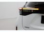 Toyota Yaris Cross 1.5 Hybrid AWD Adventure | Treeplanken | Dodehoek detectie | Head-up display | Apple Carplay / Android Auto | Parkeersensoren voor/achter | Stoelverwarming | 18 inch