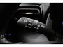 Toyota Yaris Cross 1.5 Hybrid AWD Adventure | Treeplanken | Dodehoek detectie | Head-up display | Apple Carplay / Android Auto | Parkeersensoren voor/achter | Stoelverwarming | 18 inch