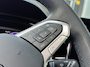 Volkswagen T-Roc 1.5 TSI 150pk DSG R-Line | Black Style | 19 Inch | Panoramadak | Camera | Keyless | Elek. Achterklep | Dode hoek | Rijklaar incl. 1 jaar Bovag garantie
