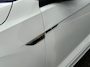 Volkswagen T-Roc 1.5 TSI 150pk DSG R-Line | Black Style | 19 Inch | Panoramadak | Camera | Keyless | Elek. Achterklep | Dode hoek | Rijklaar incl. 1 jaar Bovag garantie