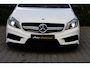 Mercedes-Benz A-klasse A 45 AMG 4MATIC 🚀 | PANO ☀️ | LEDER | XENON 💡 | NAVI 🧭 | KEYLESS 🔑 | PDC 🅿️ | 18" AMG 🛞