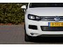 Volkswagen Touareg 3.0 TSI 380PK Hybrid Highline | Pano ☀️ | 3500KG 🔗 | Cruise 🚗 | Leder 🛋️ | 2e eigenaar 👤| Trhk