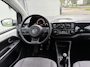 Volkswagen Up! 1.0i high up! BlueMotion 5-Deurs 60 PK. Zuinige en zeer betrouwbare auto !!! Alle keuringen toegestaan !!