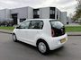 Volkswagen Up! 1.0i high up! BlueMotion 5-Deurs 60 PK. Zuinige en zeer betrouwbare auto !!! Alle keuringen toegestaan !!