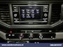 Volkswagen Crafter 2.0TDI 141pk L3H3 L2H2 Euro6 Airco | Camera | Apple Carplay | Cruisecontrol | Trekhaak Android Auto, Bijrijdersbank