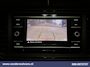 Volkswagen Crafter 2.0TDI 141pk L3H3 L2H2 Euro6 Airco | Camera | Apple Carplay | Cruisecontrol | Trekhaak Android Auto, Bijrijdersbank