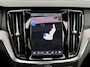 Volvo V60 2.0 T6 Plug-in hybrid AWD Ultra Dark 350pk Panoramadak / 360 Camera / HUD / Stoel-Stuurverwarming