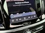 Volvo V60 2.0 T6 Plug-in hybrid AWD Ultra Dark 350pk Panoramadak / 360 Camera / HUD / Stoel-Stuurverwarming