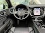 Volvo V60 2.0 T6 Plug-in hybrid AWD Ultra Dark 350pk Panoramadak / 360 Camera / HUD / Stoel-Stuurverwarming