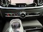 Volvo V60 2.0 T6 Plug-in hybrid AWD Ultra Dark 350pk Panoramadak / 360 Camera / HUD / Stoel-Stuurverwarming