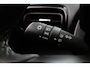 Toyota Yaris Cross 1.5 Hybrid AWD Dynamic | Trekhaak | Dodehoek detectie | Stoel-/stuurverwarming | Matrix LED | Parkeersensoren voor/achter | Apple Carplay / Android Auto | 17 inch