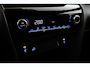 Toyota Yaris Cross 1.5 Hybrid AWD Dynamic | Trekhaak | Dodehoek detectie | Stoel-/stuurverwarming | Matrix LED | Parkeersensoren voor/achter | Apple Carplay / Android Auto | 17 inch