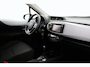 Toyota Yaris 1.5 Hybrid Aspiration | Volledige dealerhistorie | Origineel NL | Navigatie | Cruise Control | Clima | Parkeersensoren achter | Camera | 15 inch | Bluetooth