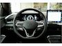 Volkswagen T-Roc 1.5 eTsi R-Line First Edition | Trekhaak | Matrix | Camera
