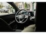 Volkswagen T-Roc 1.5 eTsi R-Line First Edition | Trekhaak | Matrix | Camera