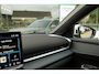 Volkswagen T-Roc 1.5 eTsi R-Line First Edition | Trekhaak | Matrix | Camera