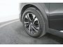 Peugeot 2008 PureTech 130 GT-Line | Camera | Adaptieve Cruise Control | Allseason Banden | Navigatie