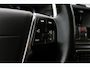 Volvo XC60 2.4 D5 Summum | GRIJS KENTEKEN | Trekhaak | Camera | Stoelverwarming | Xenon | Voorruitverwarming | Memory | 18 Inch