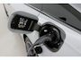 Mercedes-Benz E-klasse 300 e AMG Line | Nightpakket | Panoramadak | 360° Camera | Trekhaak | Keyless | Stoelverwarming | 20 Inch