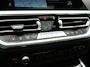 BMW 3-Serie Touring 320i M Sport Perfomance Parts 184pk | Panodak | Adaptive Cruise | Laser LED | Sportuitlaat Kleppen Besturing | Lederen Sportstoelen Verwarmd | Sfeerverlichting | Apple Carplay | 20"L.M | Navigatie | DAB |
