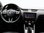 Skoda Octavia Combi 1.6 TDI Greentech Style | LEDER | NAVIGATIE | CLIMATE CONTROL | CAMERA | PARKEERSENSOREN | LICHTMETALEN VELGEN | SCHUIFDAK | LED VERLICHTING |