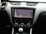Skoda Octavia Combi 1.6 TDI Greentech Style | LEDER | NAVIGATIE | CLIMATE CONTROL | CAMERA | PARKEERSENSOREN | LICHTMETALEN VELGEN | SCHUIFDAK | LED VERLICHTING |
