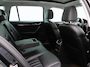 Skoda Octavia Combi 1.6 TDI Greentech Style | LEDER | NAVIGATIE | CLIMATE CONTROL | CAMERA | PARKEERSENSOREN | LICHTMETALEN VELGEN | SCHUIFDAK | LED VERLICHTING |