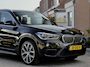 BMW X1 sDrive16d M-SPOR LEDER NAVI AIRCO PARK-ASSIST 18 INCH-M.VELGEN LED PDC
