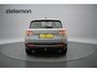 Skoda Karoq 1.5 TSI ACT Business Edition Automaat - Trekhaak, Carplay, Camera, Clima, Stoelverw.