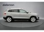 Skoda Karoq 1.5 TSI ACT Business Edition Automaat - Trekhaak, Carplay, Camera, Clima, Stoelverw.