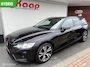 Volvo V60 2.0 T6 Plug-in hybrid AWD Ultimate Dark