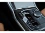 BMW 3-Serie Touring M340i xDrive Vol|Pano|Trekhaak|Harman-Kardon|HuD|Carbon|