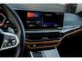 BMW 3-Serie Touring M340i xDrive Vol|Pano|Trekhaak|Harman-Kardon|HuD|Carbon|