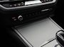 BMW 3-Serie 330e xDrive Business Sport 293Pk Automaat (APPLE CARPLAY, LASER KOPLAMPEN, SOH 90,3%, STOELVERWARMING, SPORTSTOELEN, GETINT GLAS, SPORTSTOELEN, PARKEERSENSOREN, NIEUWSTAAT)