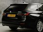BMW 3-Serie 330e xDrive Business Sport 293Pk Automaat (APPLE CARPLAY, LASER KOPLAMPEN, SOH 90,3%, STOELVERWARMING, SPORTSTOELEN, GETINT GLAS, SPORTSTOELEN, PARKEERSENSOREN, NIEUWSTAAT)