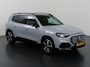 Mercedes-Benz GLB 250+ Business Solution AMG 85.5 kWh | Night | Premium plus | Burmester | Superscreen | Panoramadak | Memory stoelen | Multibeam LED | Sfeerverlichting |