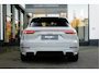 Porsche Cayenne 3.0 E-Hybrid Platinum Krijtgrijs Pano - 360-view - Sport Uitlaat