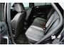 Volkswagen T-Roc 1.5 TSI / 3 X R-LINE / PANO / BLACK STYLE / IQ LIGHTS / VIRTUAL / CAMERA / ACC / TREKHAAK