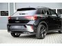 Volkswagen T-Roc 1.5 TSI / 3 X R-LINE / PANO / BLACK STYLE / IQ LIGHTS / VIRTUAL / CAMERA / ACC / TREKHAAK