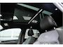 Volkswagen T-Roc 1.5 TSI / 3 X R-LINE / PANO / BLACK STYLE / IQ LIGHTS / VIRTUAL / CAMERA / ACC / TREKHAAK