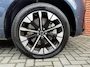 Volvo XC60 T6 Plug-in hybrid AWD Ultra Dark | Trekhaak | Luchtvering | Panoramadak | Verwarmbare voorstoelen, achterbank en stuurwiel | Head-up display | Premium audio by Harman Kardon | 360 graden camera