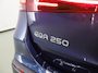 Mercedes-Benz EQA 250 Business Solution Luxury 67 kWh | Sfeerverlichting | Stoelverwarming | Achteruitrijcamera | Elektrische achterklep |