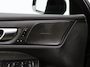 Volvo V60 T8 PLUG-IN HYBRID PLUS DARK SCHUIFDAK HEAD-UP 360GR TREKHAAK H/K AUDIO