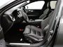 Volvo V60 T8 PLUG-IN HYBRID PLUS DARK SCHUIFDAK HEAD-UP 360GR TREKHAAK H/K AUDIO