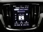 Volvo V60 T8 PLUG-IN HYBRID PLUS DARK SCHUIFDAK HEAD-UP 360GR TREKHAAK H/K AUDIO