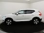 Volvo XC40 T3 AUT(8) MOMENTUM+ SCHUIFDAK NAVI BLUETOOTH CRUISE CONTROL