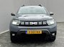 Dacia Duster 1.3 TCe 130 Journey / Goed onderhouden / Navigatie / Camera / Dode hoek detectie / Apple Carplay Android / 1.200 kg trekgewicht / 17" LM wielen & All Season banden /